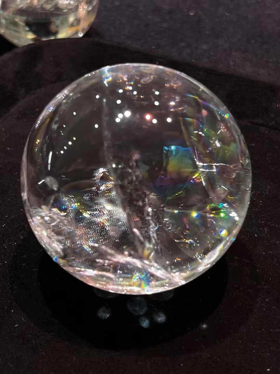 397g Natural Rainbow White Quartz Sphere Crystal Energy Ball Reiki Healing Decor