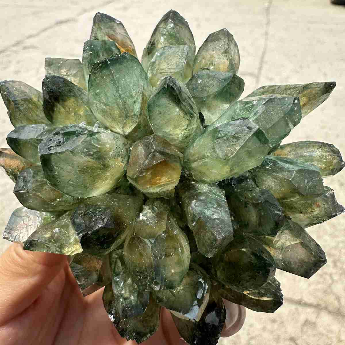 New Find green Phantom Quartz Crystal Cluster Mineral Specimen Healing 200g+ 1pc