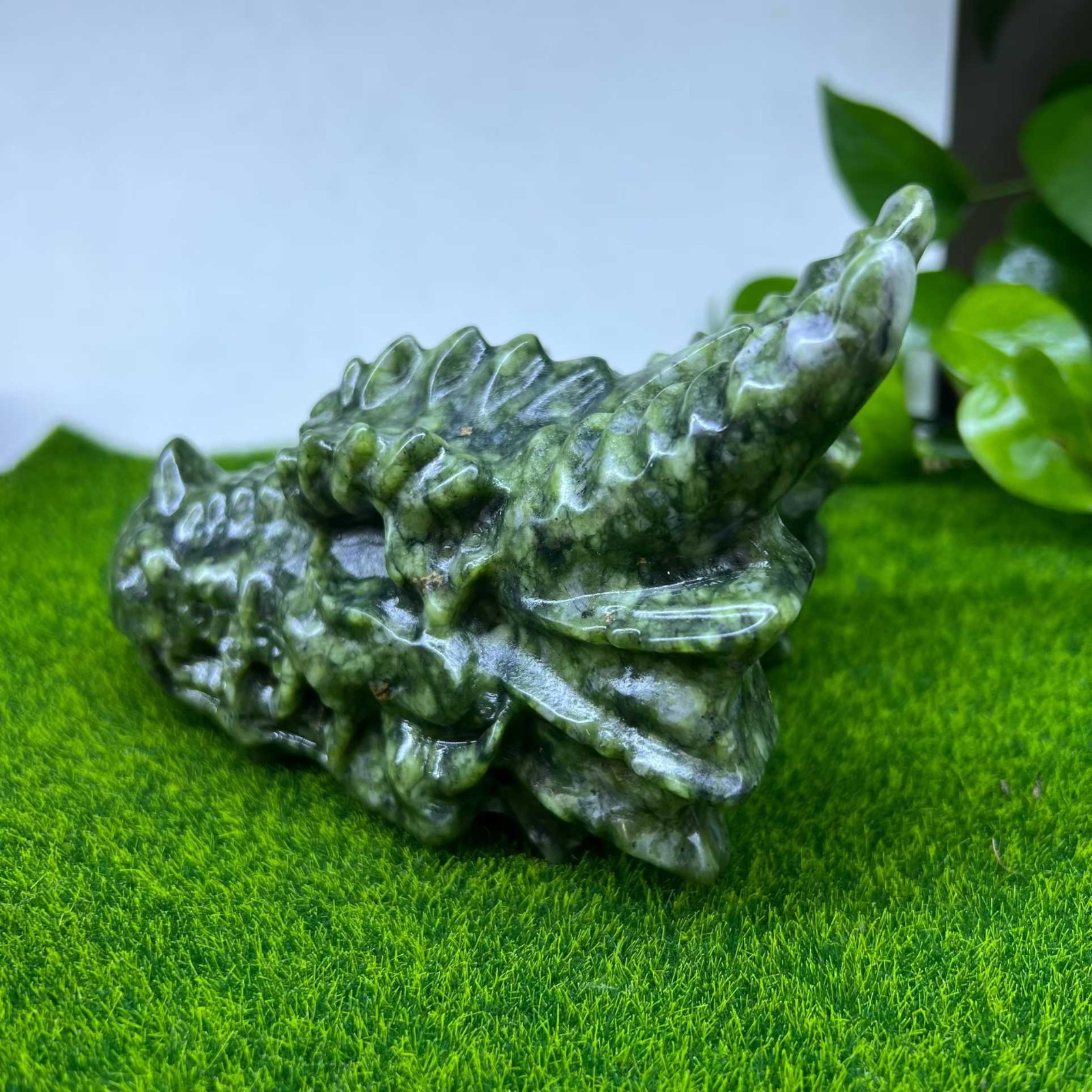 1pc Natural hsiuyen jade Quartz Carved Dragon Head Skull Reiki Crystal Decor