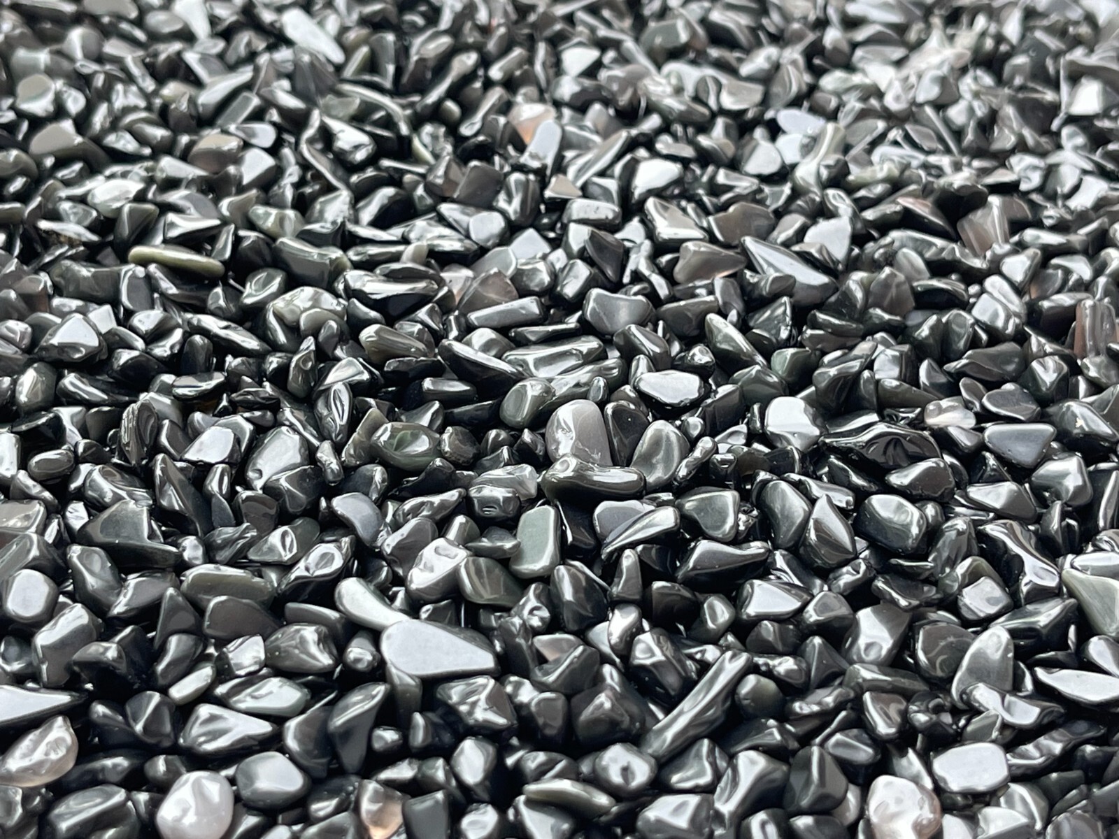 Grade A++ Rainbow Obsidian Semi Tumbled Gemstone Chips 4 – 12mm, Wholesale Lot
