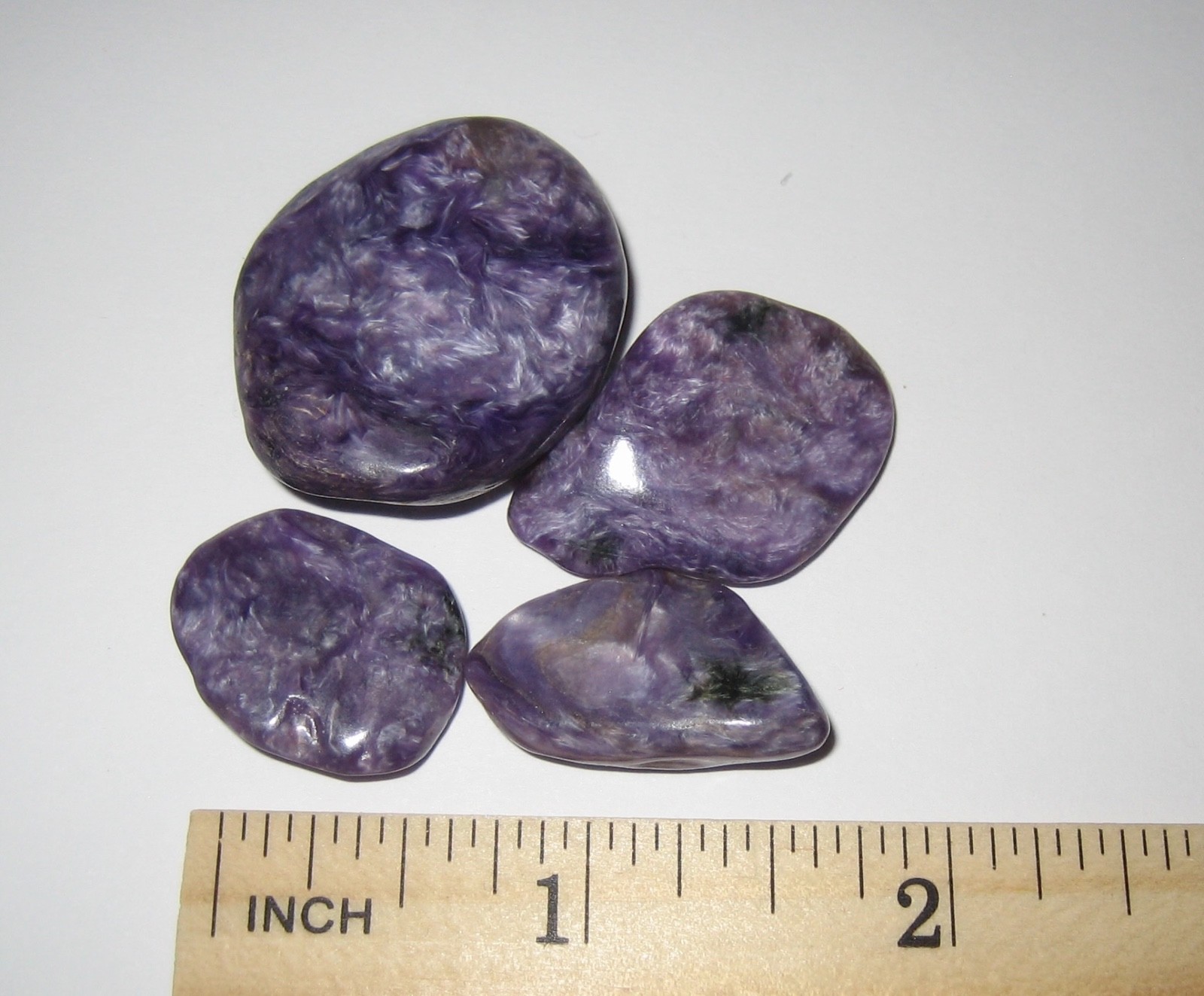 4 TUMBLED POLISHED NATURAL 0.8″-1.2″ CHAROITE STONE MINERALS RUSSIA 26.3grams *1