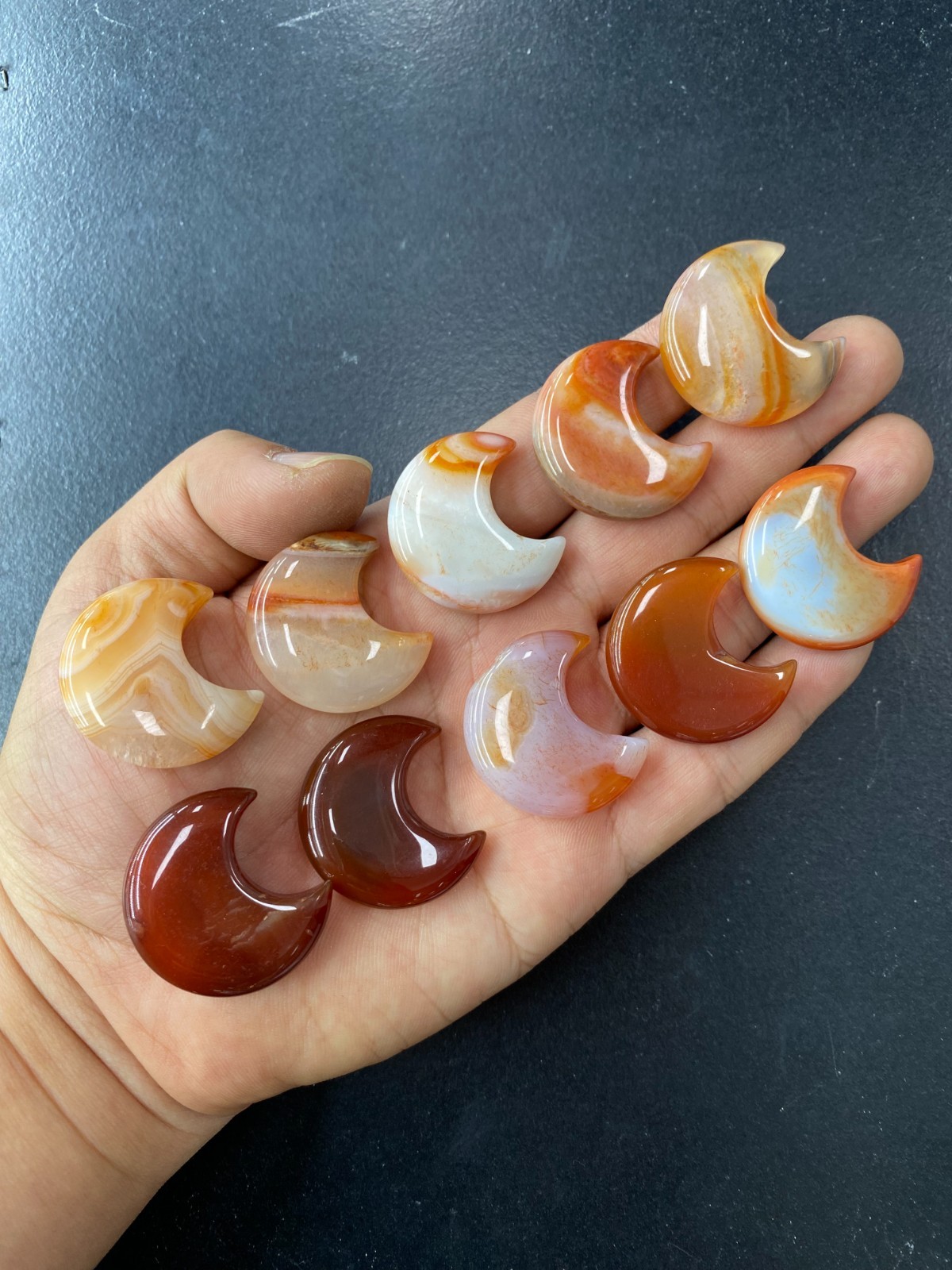 10pc Natural Red agate Quartz carved moon crystal reiki healing gift random
