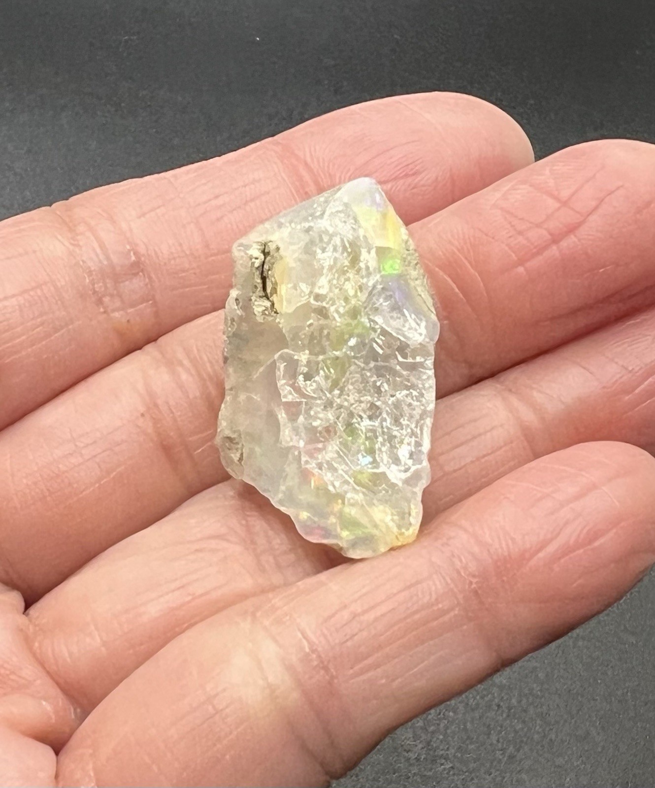 Ethiopian Welo Genuine Opal 5.9g Almost 1 1/2in AWESOME FLASHES