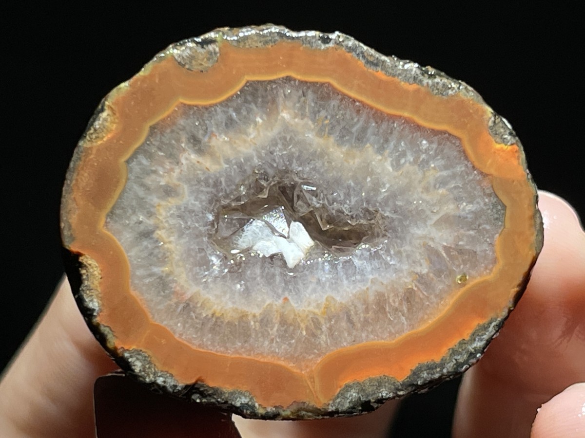 Natural 15 half Rough Chinese Agate crystal geode Achat Nodule Hebei 535g AA5