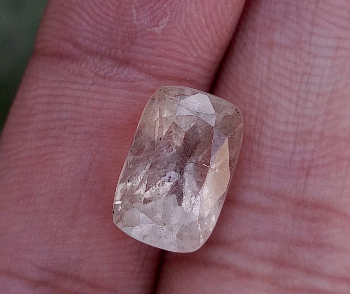 9.5 ct Elegant Natural Light Champagne Topaz Aesthetic Gemstone – Cushion Cut