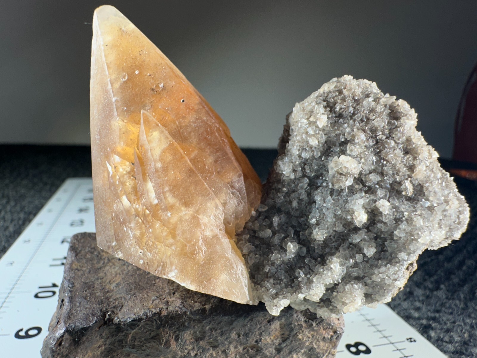 ➤ 2-1/2″ HONEY CALCITE CRYSTAL with 2″ MICRO CALCITES Pugh Quarry Ohio VIDEO➤581