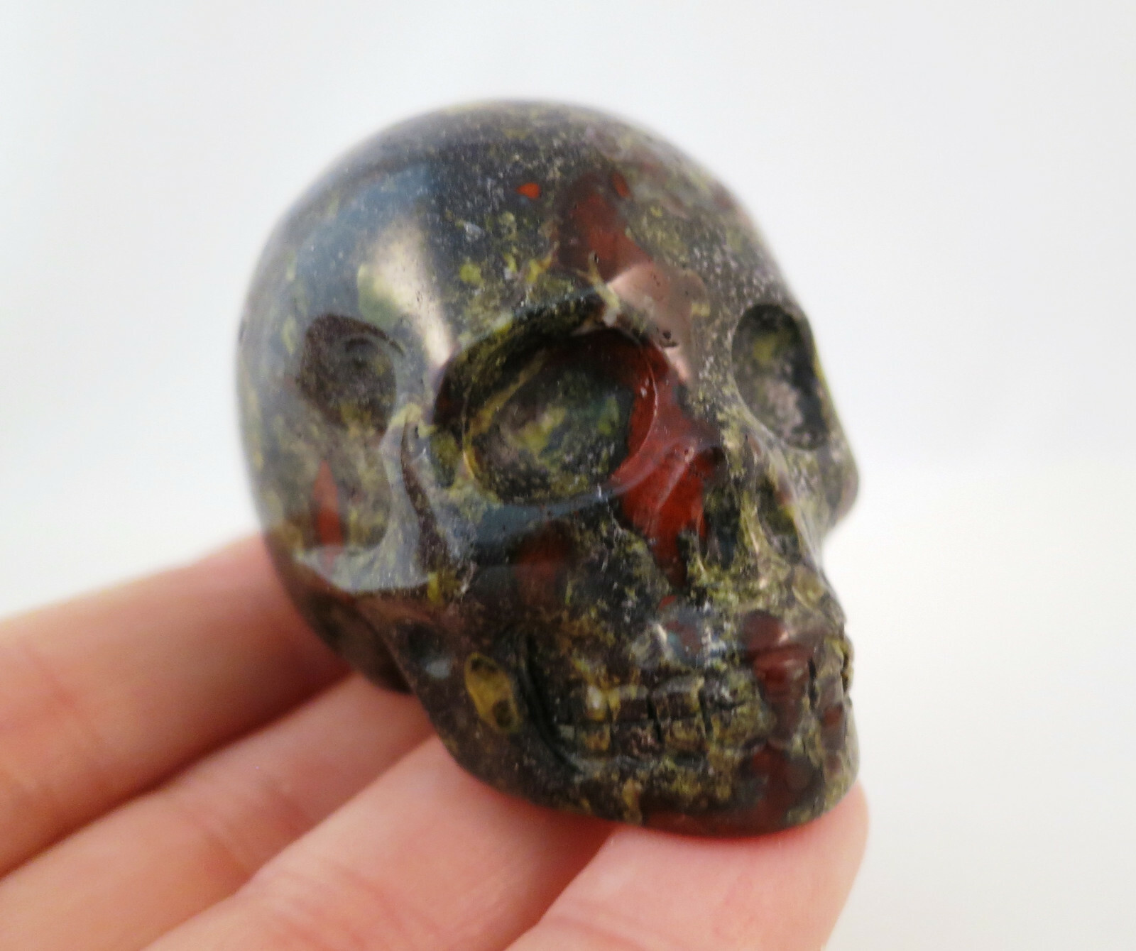 2.1″ DRAGON BLOODSTONE Carved and Polished SKULL