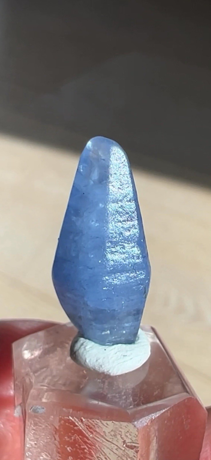 DT Sapphire Crystal