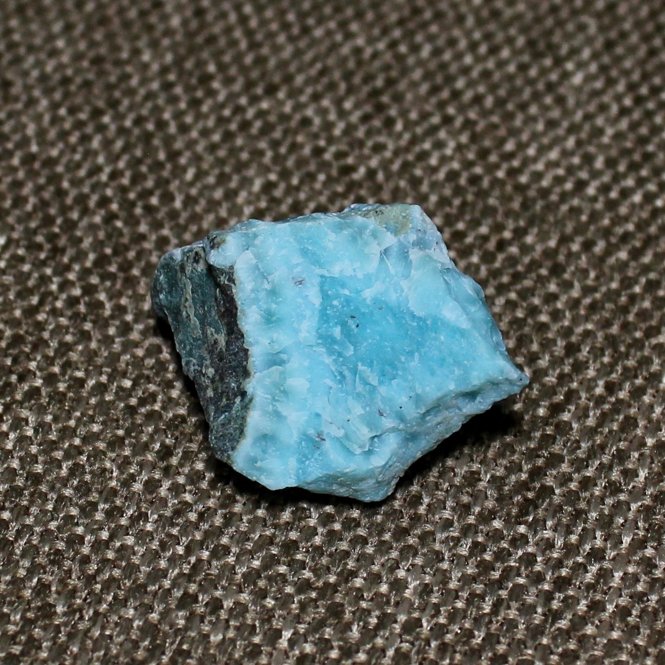 LARIMAR / PECTOLITE. Barahona Province, Dominican Republic