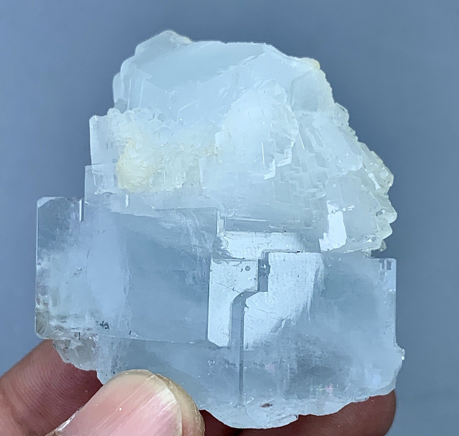 355 Carats Aquamarine Crystal Cluster From Pakistan.