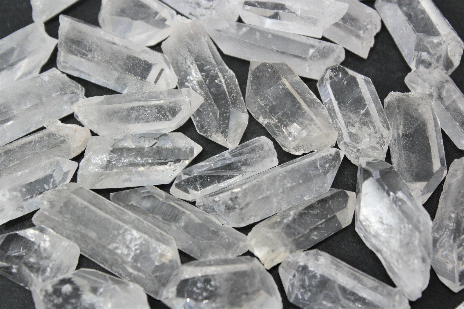 5 lb Natural Clear Quartz Crystal Points Wholesale Bulk Lot (Healing Crystals)
