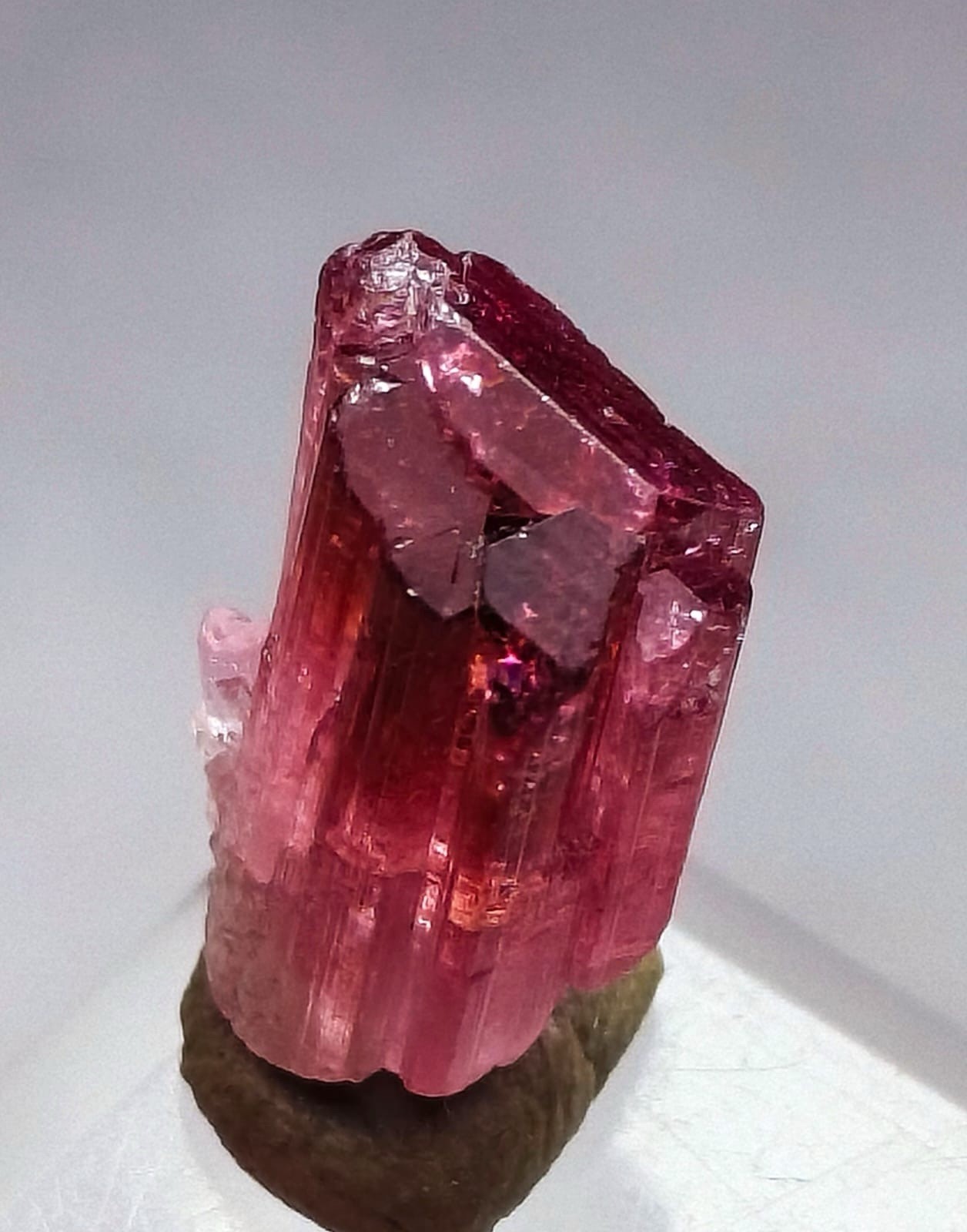 Beautiful An Amazing Naturel Top Quality Dark Rubilite Color Crystal From Afg