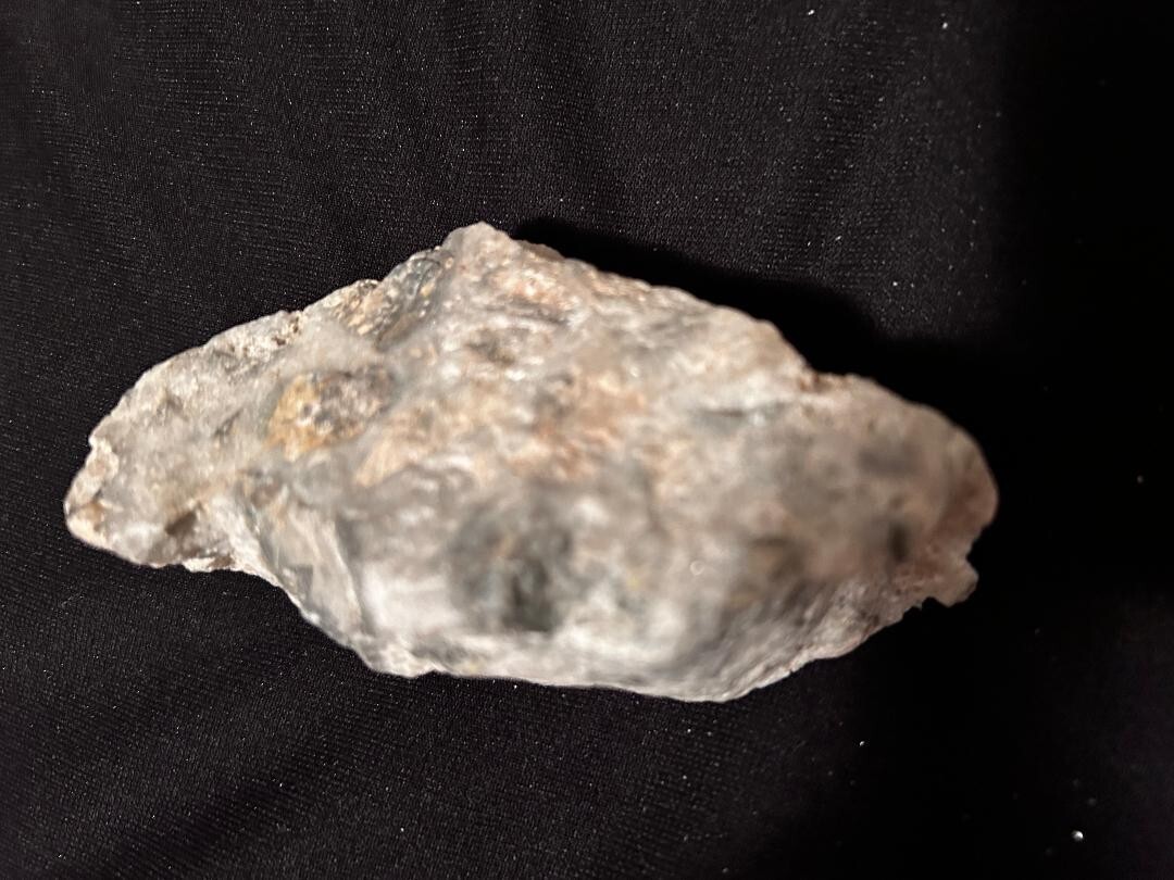 KB: RICH! SW FL BRIGHT BLUE/WHITE SCHEELITE WITH WOLFRAMITE FROM AUSTRALIA