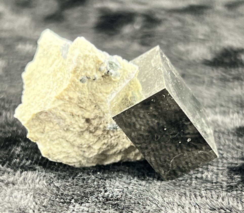 Pyrite Cube on Limestone Matrix from Mina Ampliación A Victoria, Navajún, Spain.