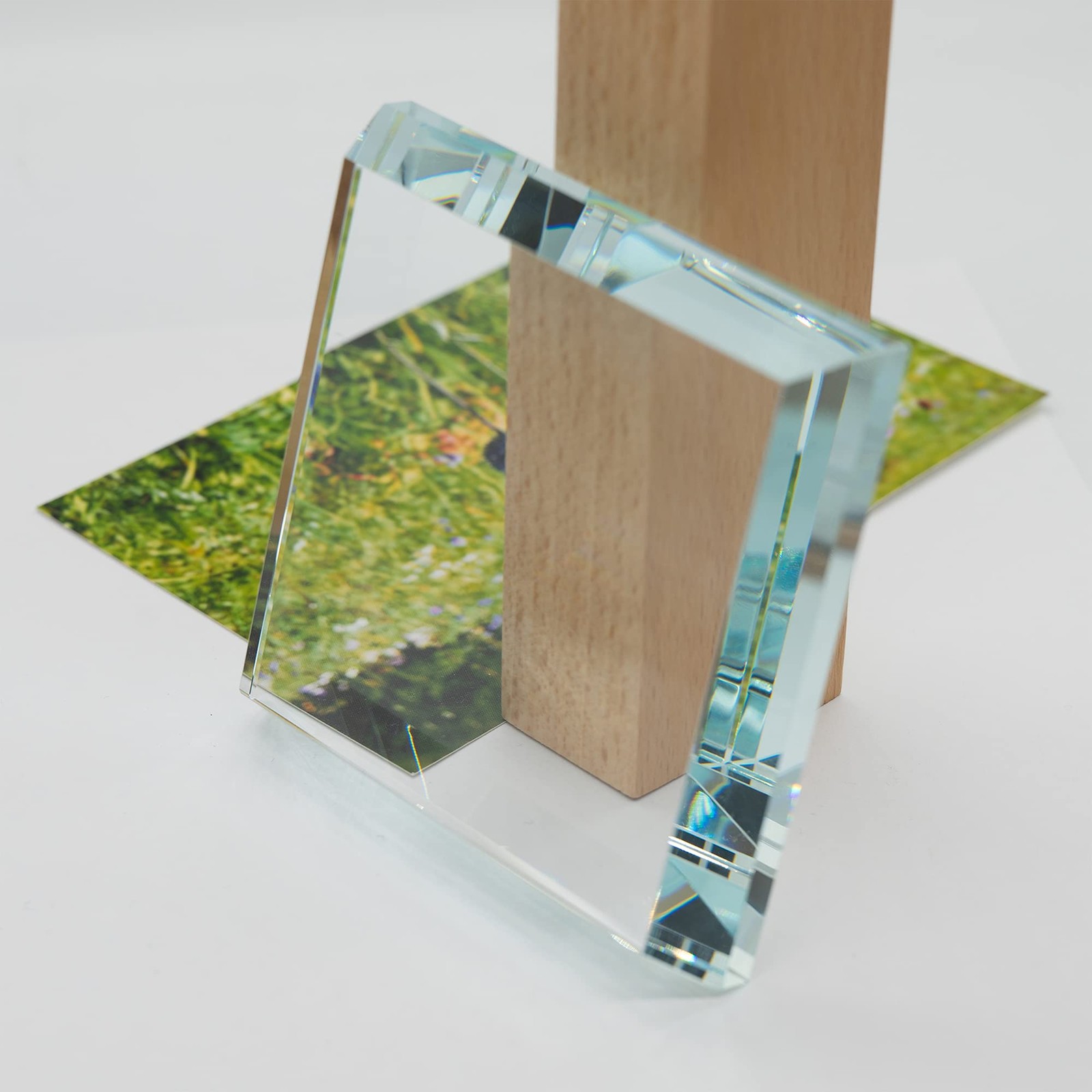 Clear Crystal Glass Square Display Base Display Stand for Collectibles (3.93i…