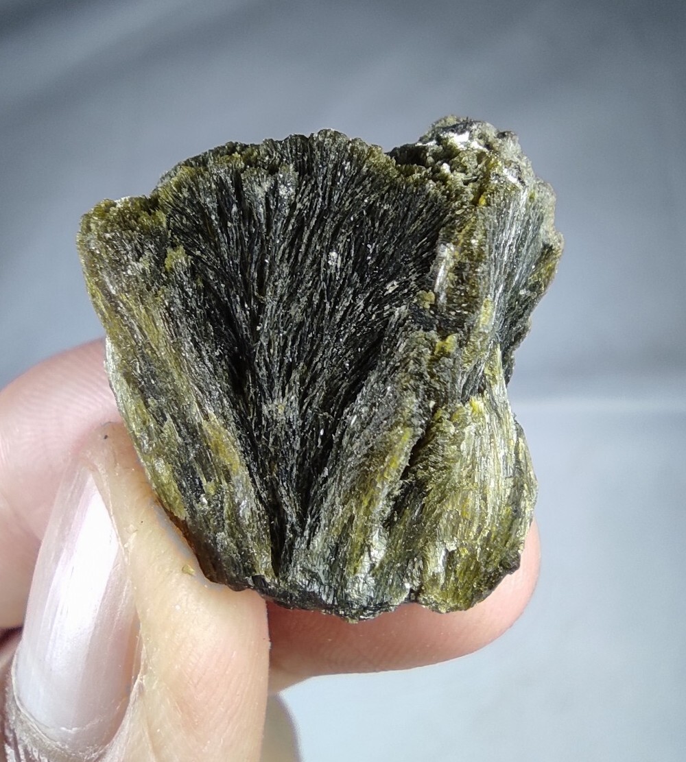 200gms Of Aesthetic Epidote Crystals Lot From Baluchistan, Pakistan.