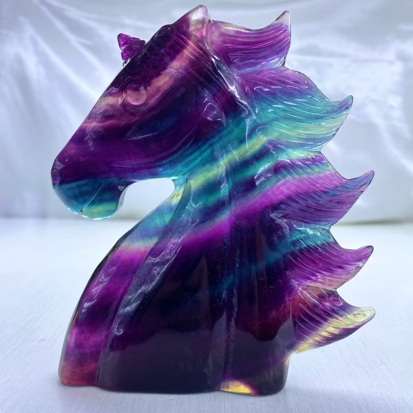 1PC Natural fluorite carved unicorn Skull quartz crystal reiki healing Gem Gift