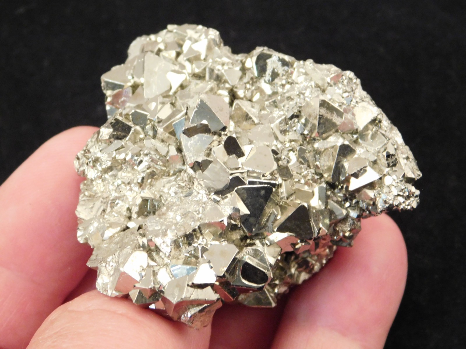 PYRAMID Shaped Crystals! Tetrahedron PYRITE Crystal Cluster Peru 165gr