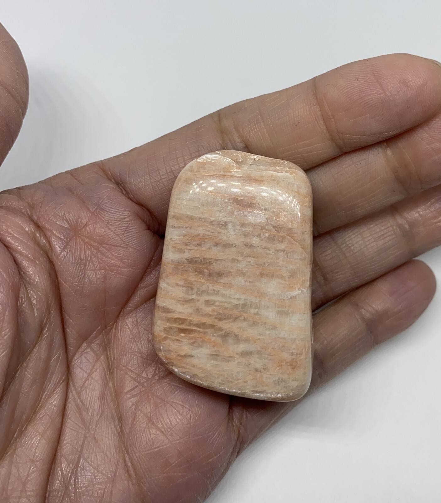 Salmon Moonstone Polished 53g 1 1/2in