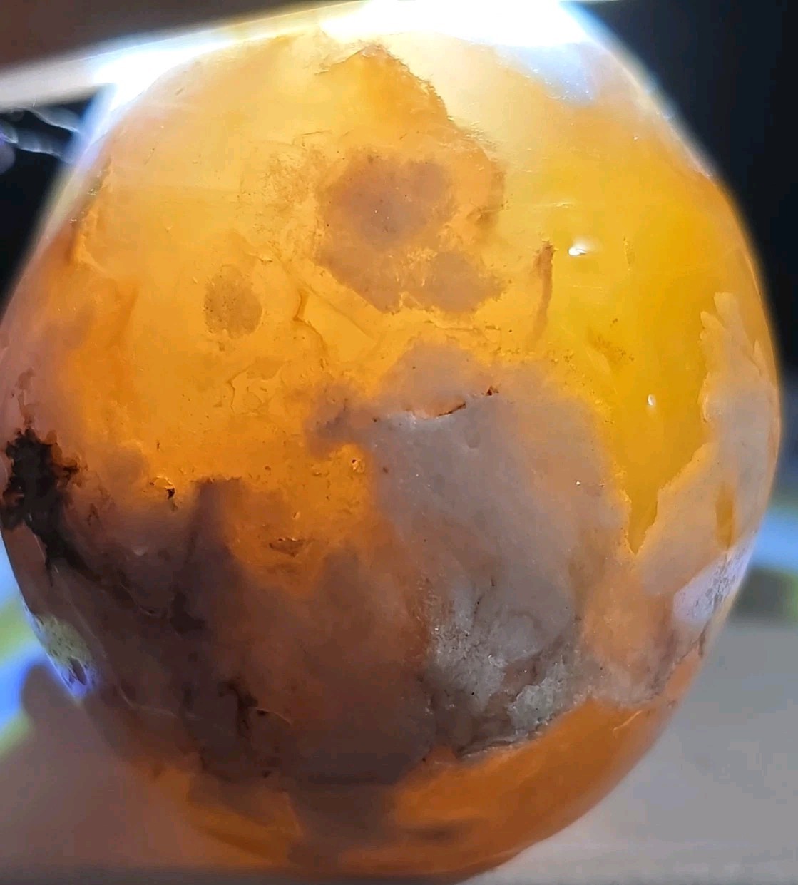 Flower Agate Skull 2.5″ X 2″ 7.8 Oz. 222g.
