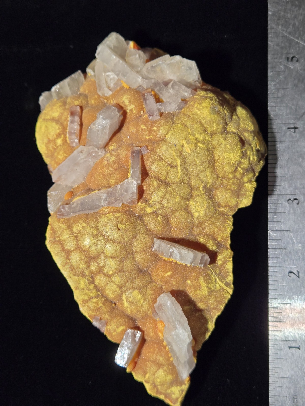 Orpement Realgar Natural Mineral Specimen With Barite and Pyrite 374g Peru 5.25″