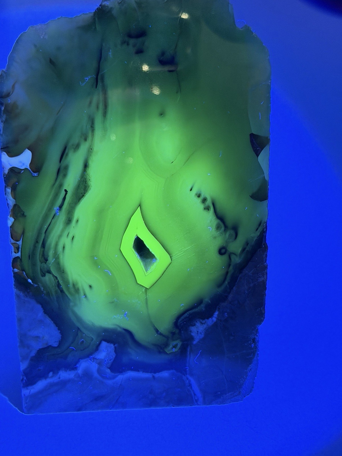 Volcano Agate Freeform Slab Beautiful UV Free Standing Natural Crystal Reiki