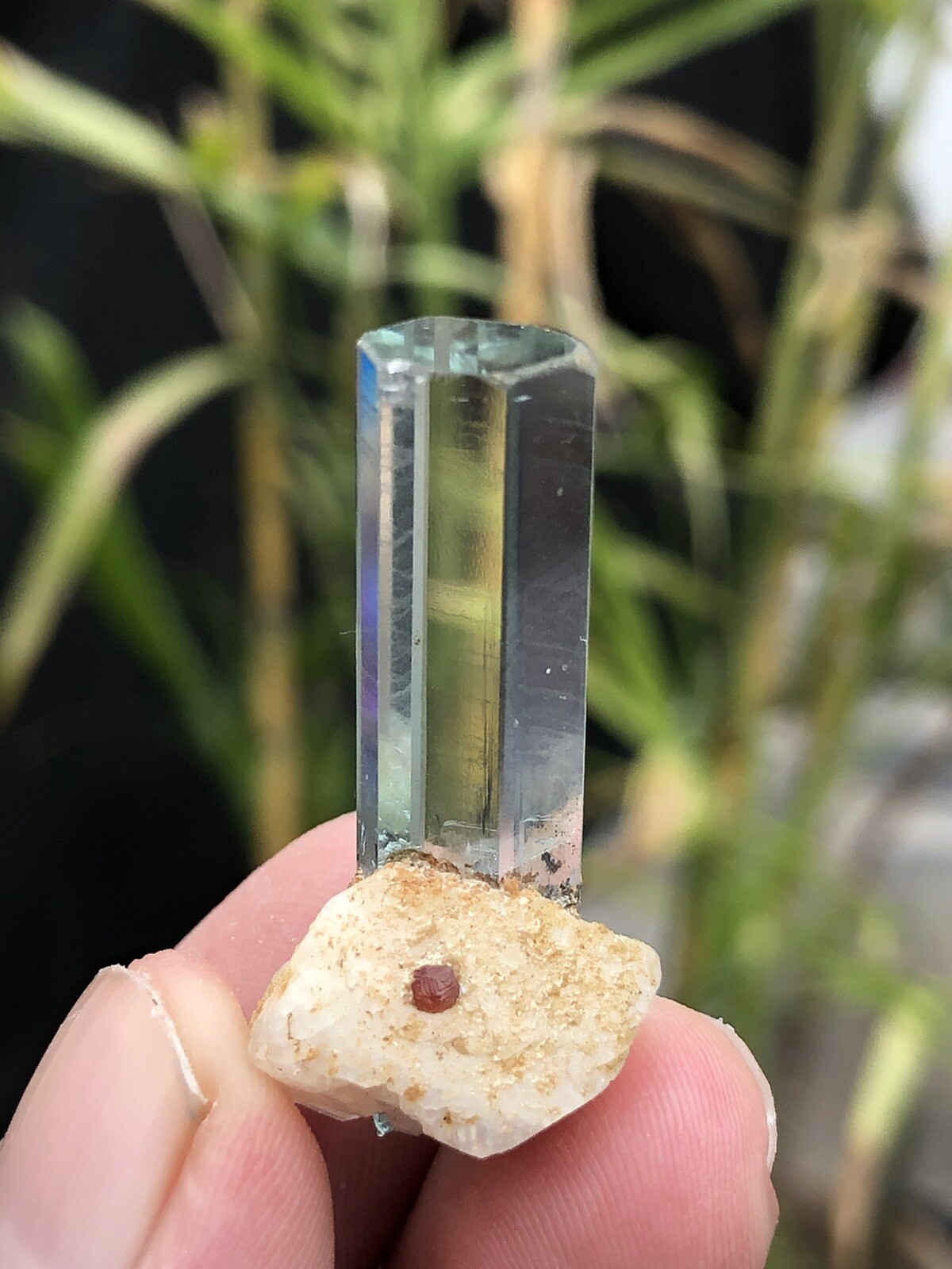 6.2 Grm Amazing Top Class Aqumarine Crystal Combine Ga￼rent shigar Pakistan