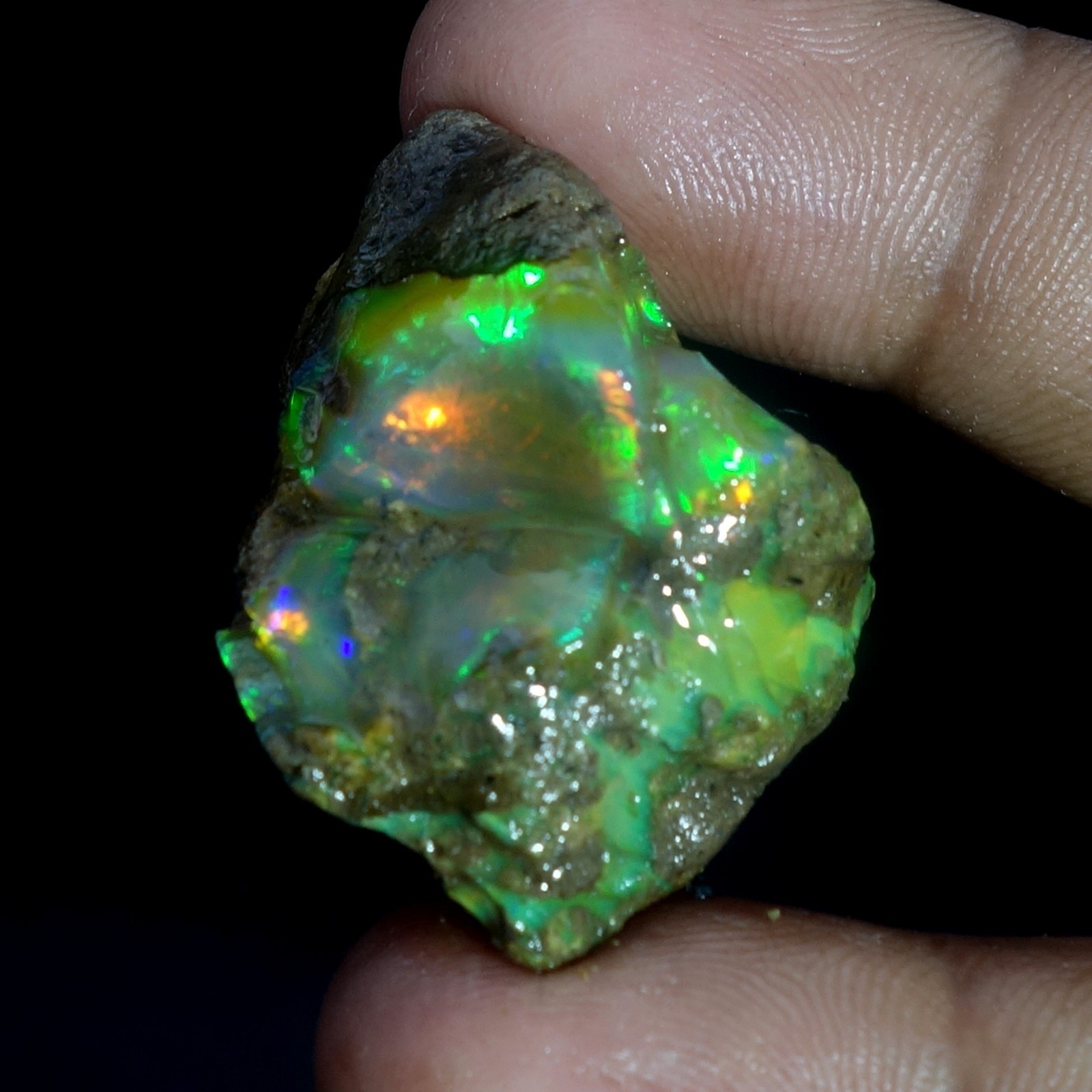 AA+ Ethiopian Oli Opal Rough Entreated Welo Opal Multi Fire Color Flash 64.40Cts