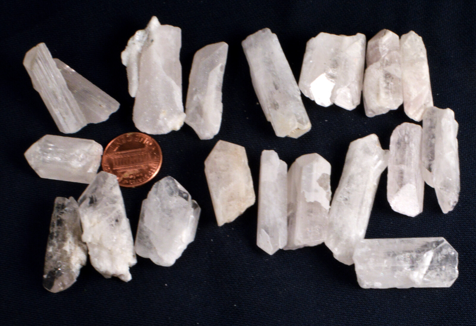 #7024 Danburite – Charcas, Mexico – Medium [One Piece Only]