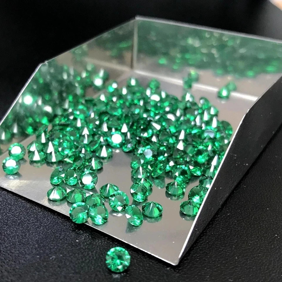 Untreated Certified Flawless 6 mm Natural Emerald Colombia Loose Gemstone 25 PCs