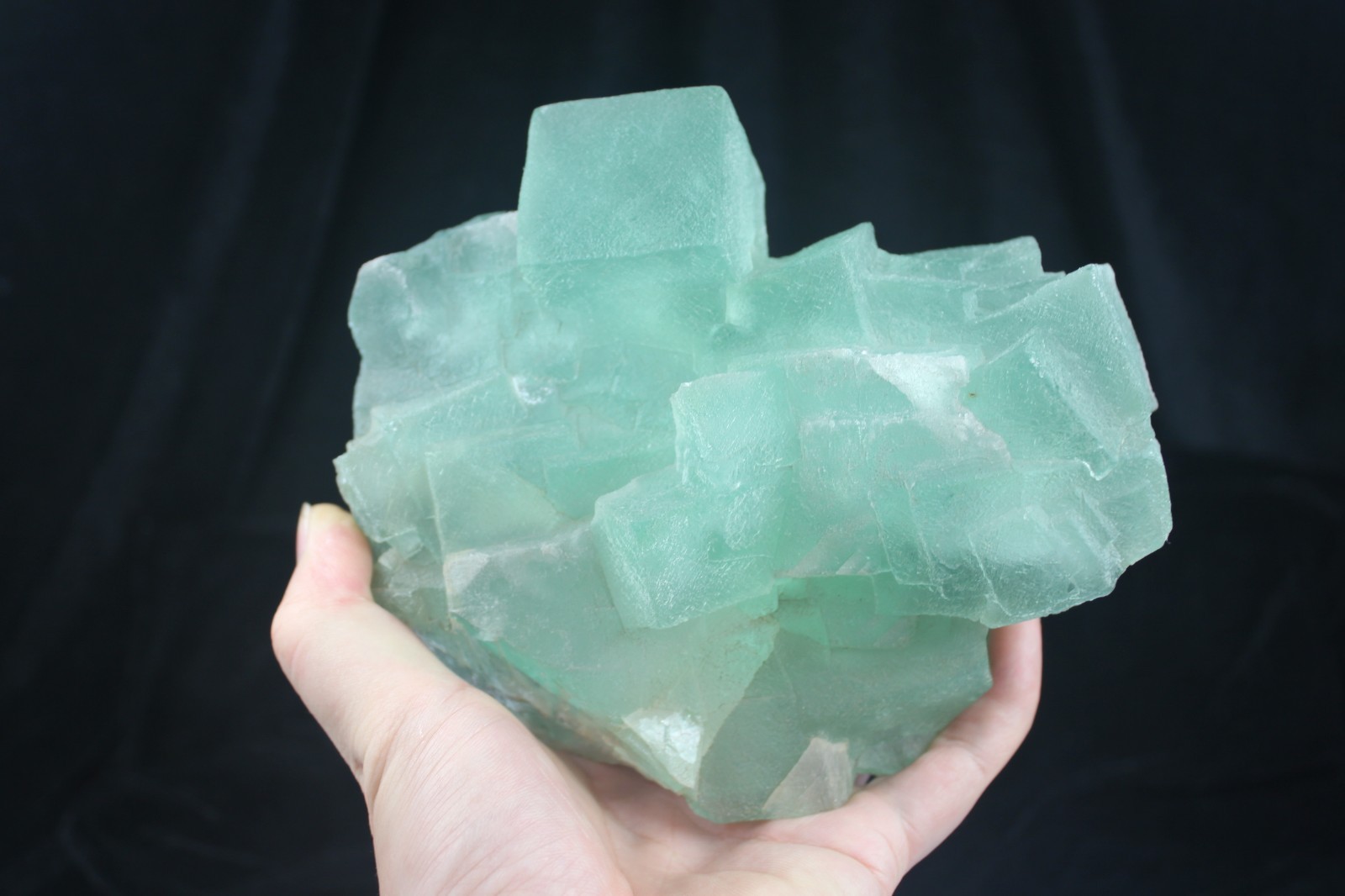 4lbs Big Museum Quality Green Fluorite Mineral Specimen