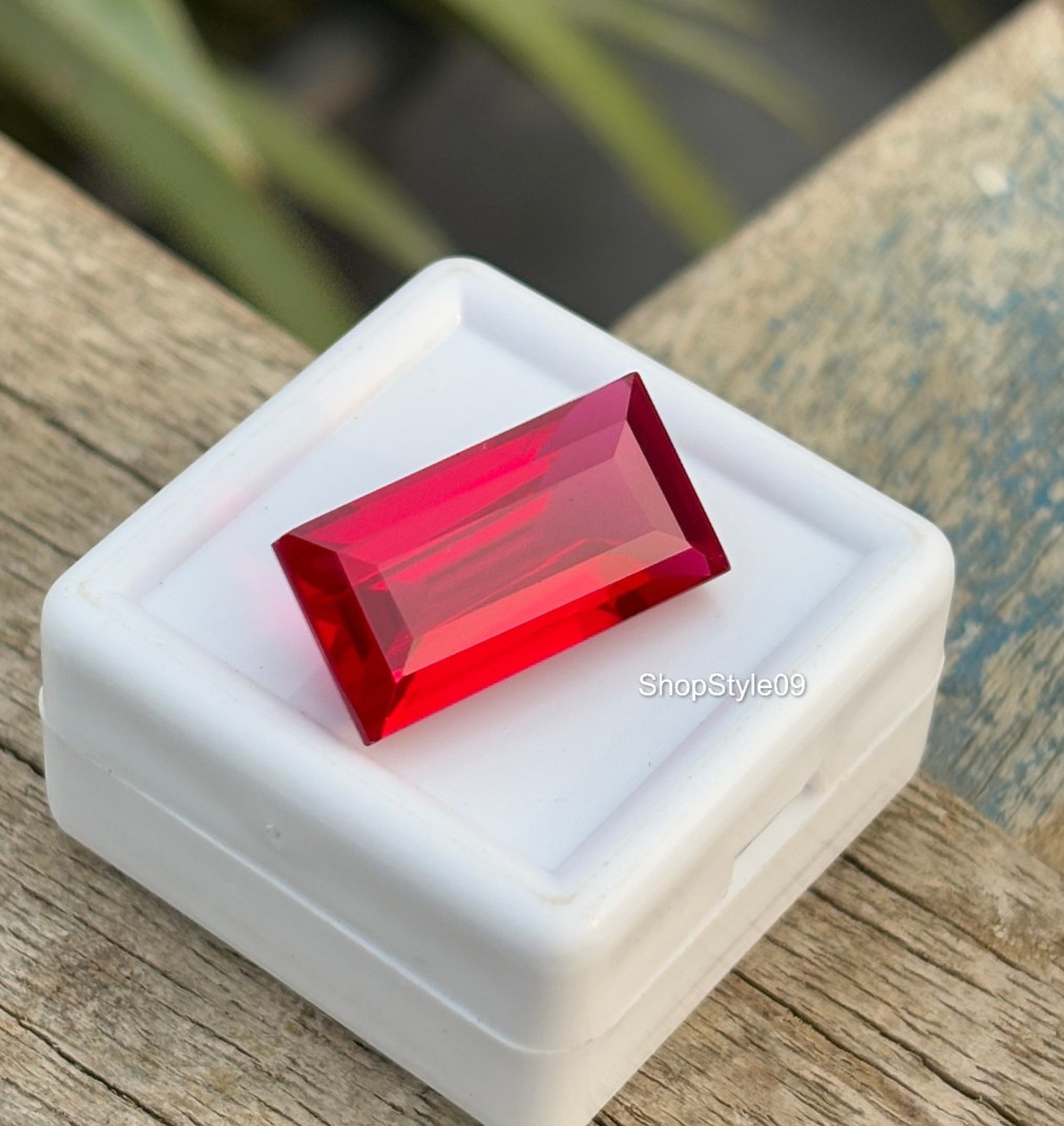 16.00 Ct Natural Red Ruby Princess Cut 18.3×9.3×7.2mm Certified Loose Gemstone