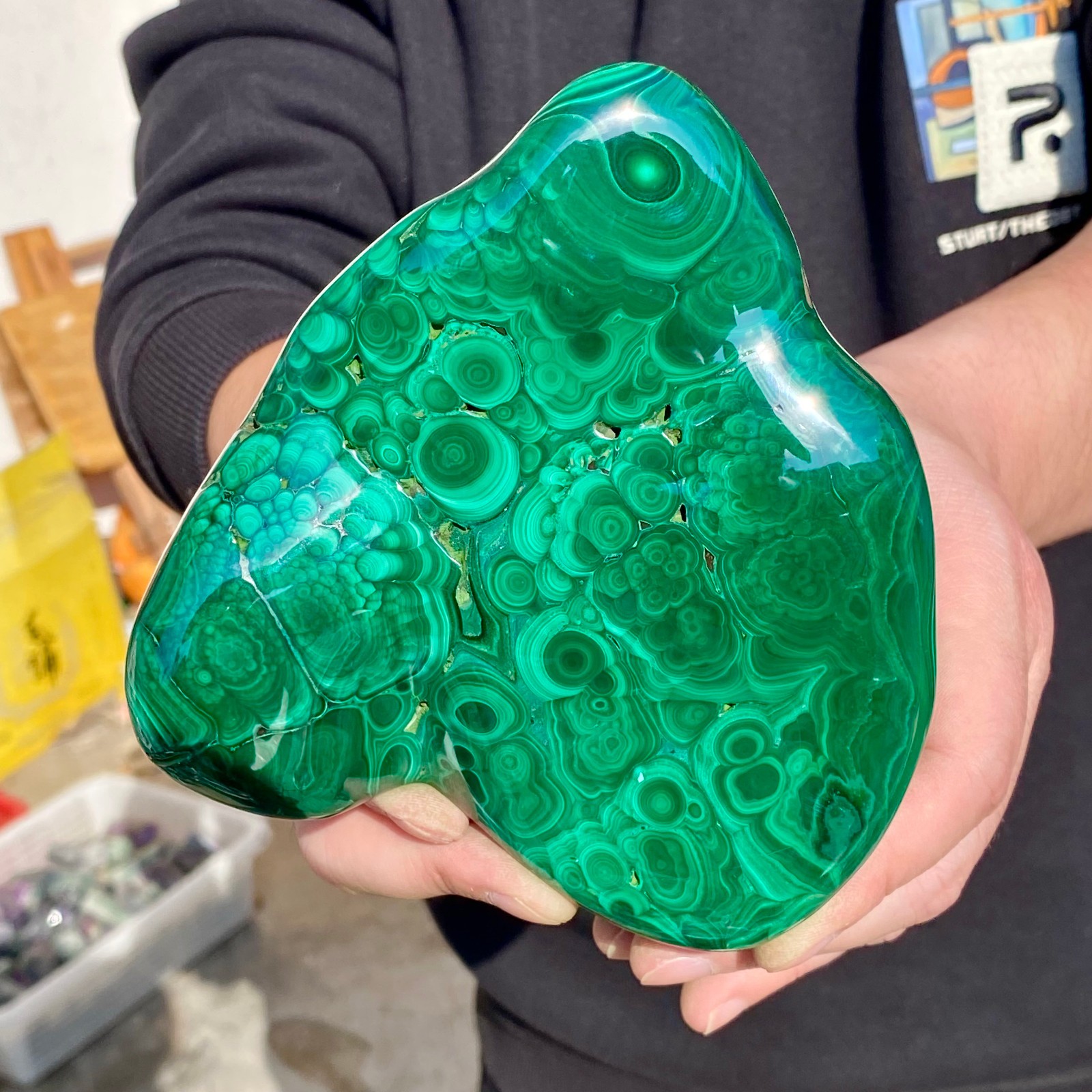 2.07LB Large Natural glossy malachite transparent cluster rough mineral sample