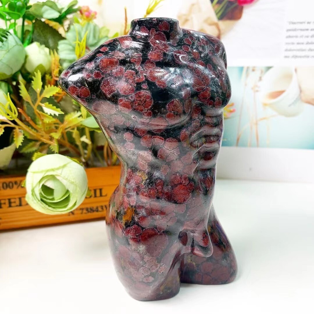 1pc Natural crystal man body garnet model carving Healing Home decoration