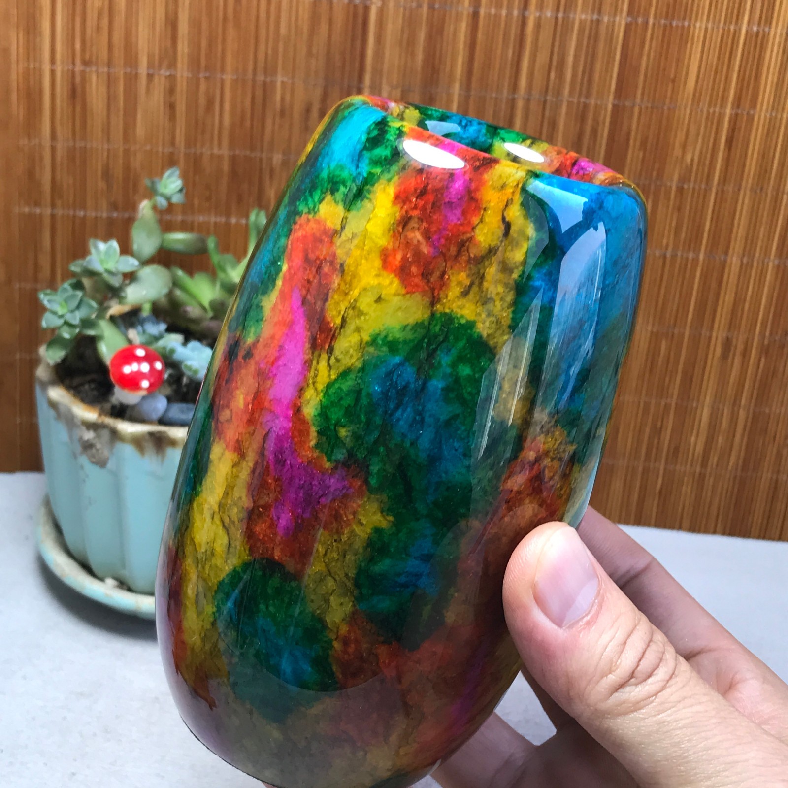 Natural “Seven Colors Jade” vase specimen -Taiwan China 1140g 129mm A5800