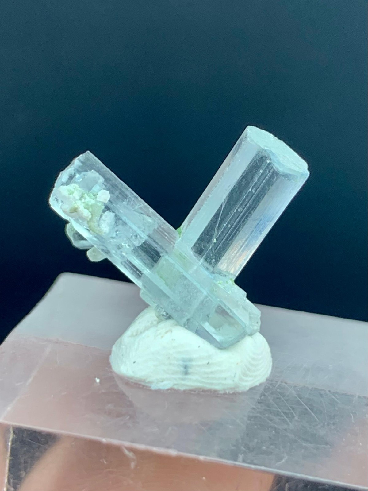 07 Carats Transparent Cross Aquamarine Crystal Specimen From Shigar Pakistan