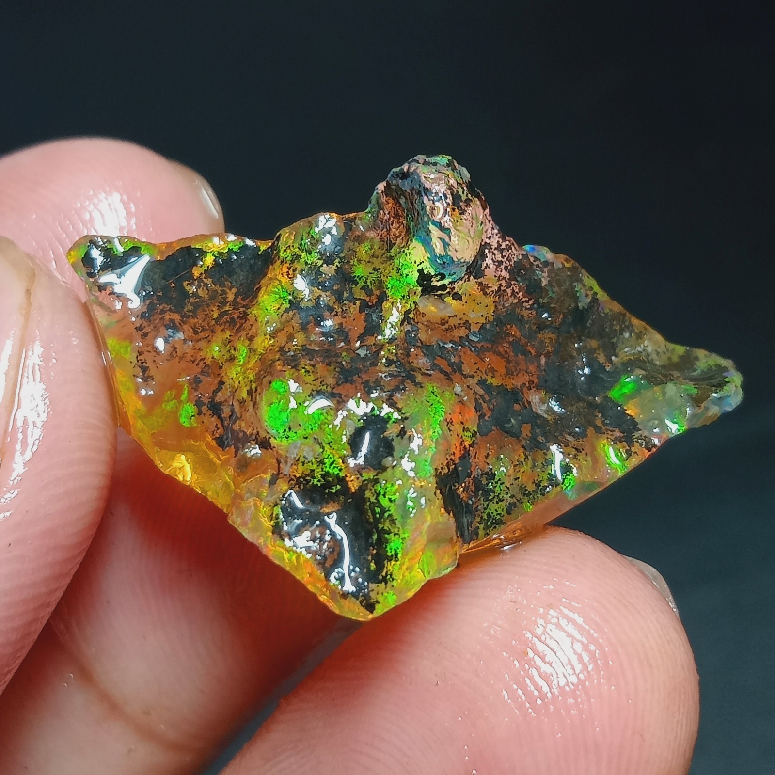 16.50 Ct Natural Ethiopian Welo Crystal Fire Opal Rough 29x15x10mm
