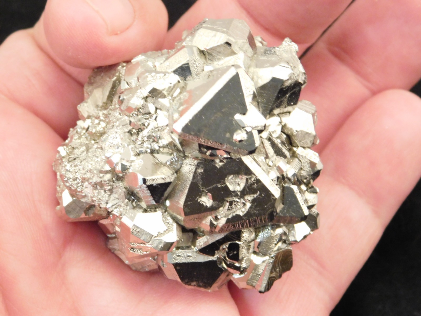 PYRAMID Shaped Crystals! Tetrahedron PYRITE Crystal Cluster Peru 174gr