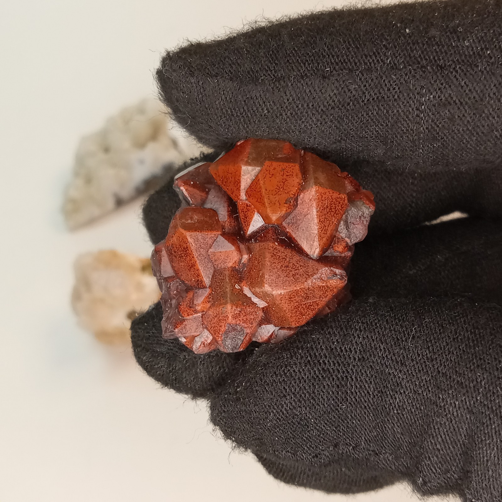 Mixed Mineral Specimen Lot 6pc Chalcedony Apophyllite Garnet Stilbite I15