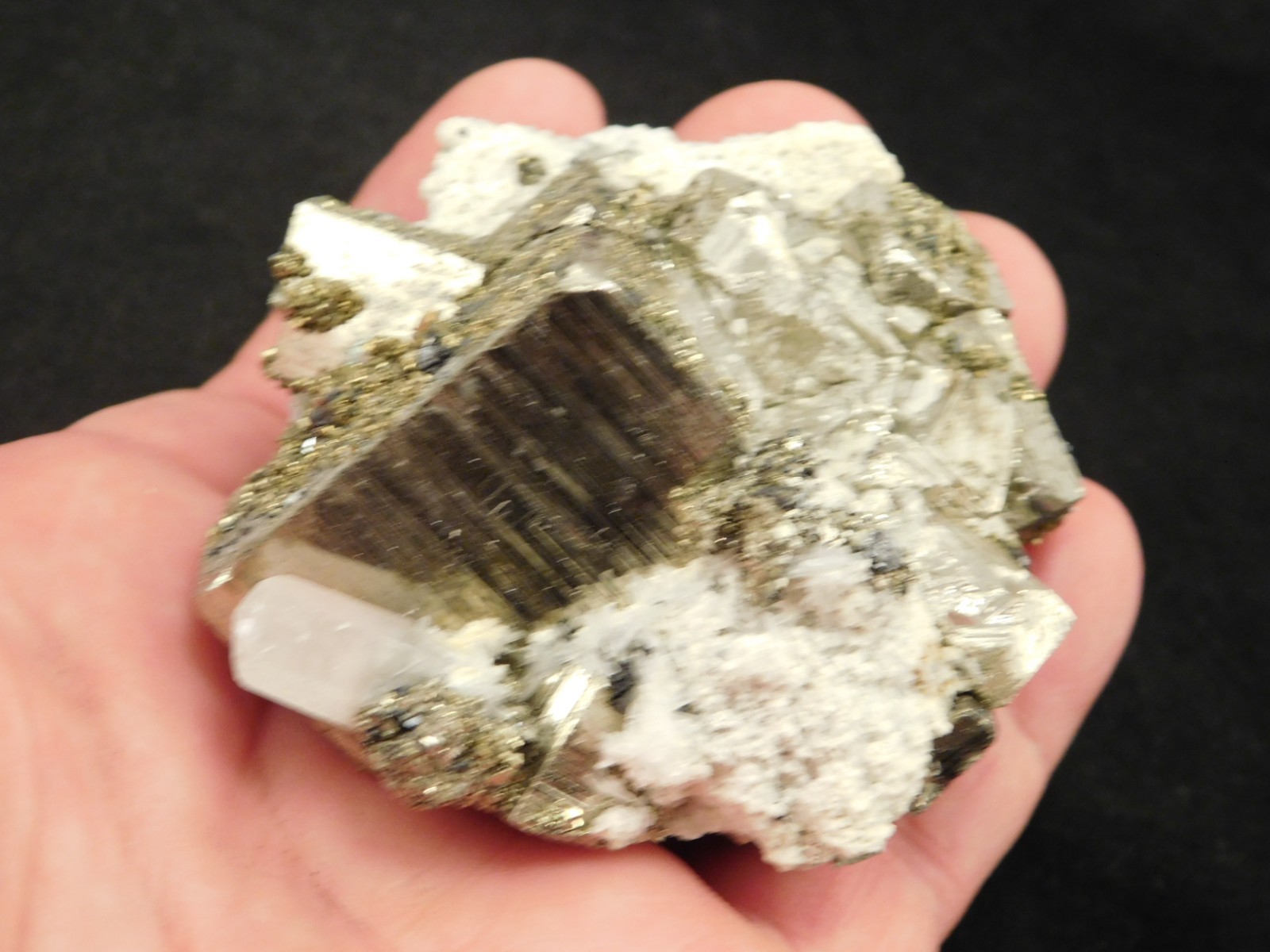 FLUORESCENT Calcite Crystal with PYRITE Crystal CUBES! From Peru 295gr