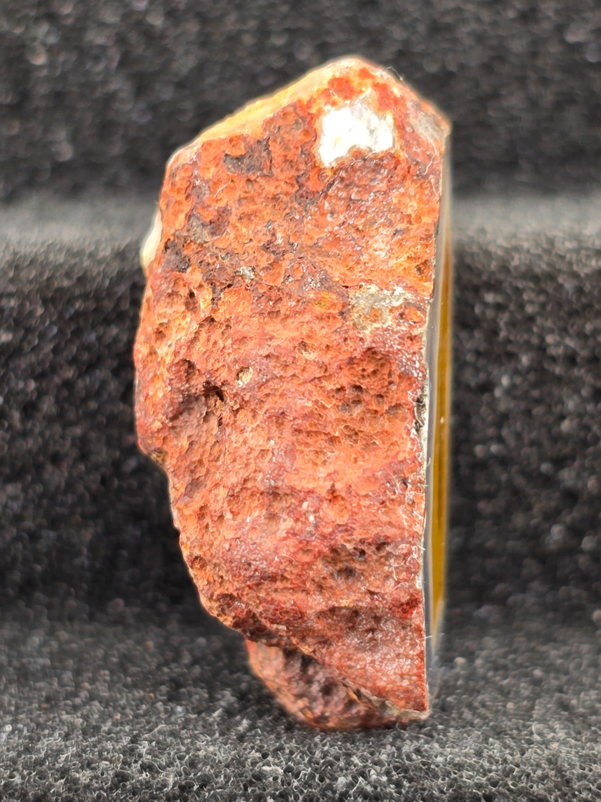Alimajo, Malawi, South Africa, 1/2 Nodule, 1.22in long, .75in wide, 11 grams