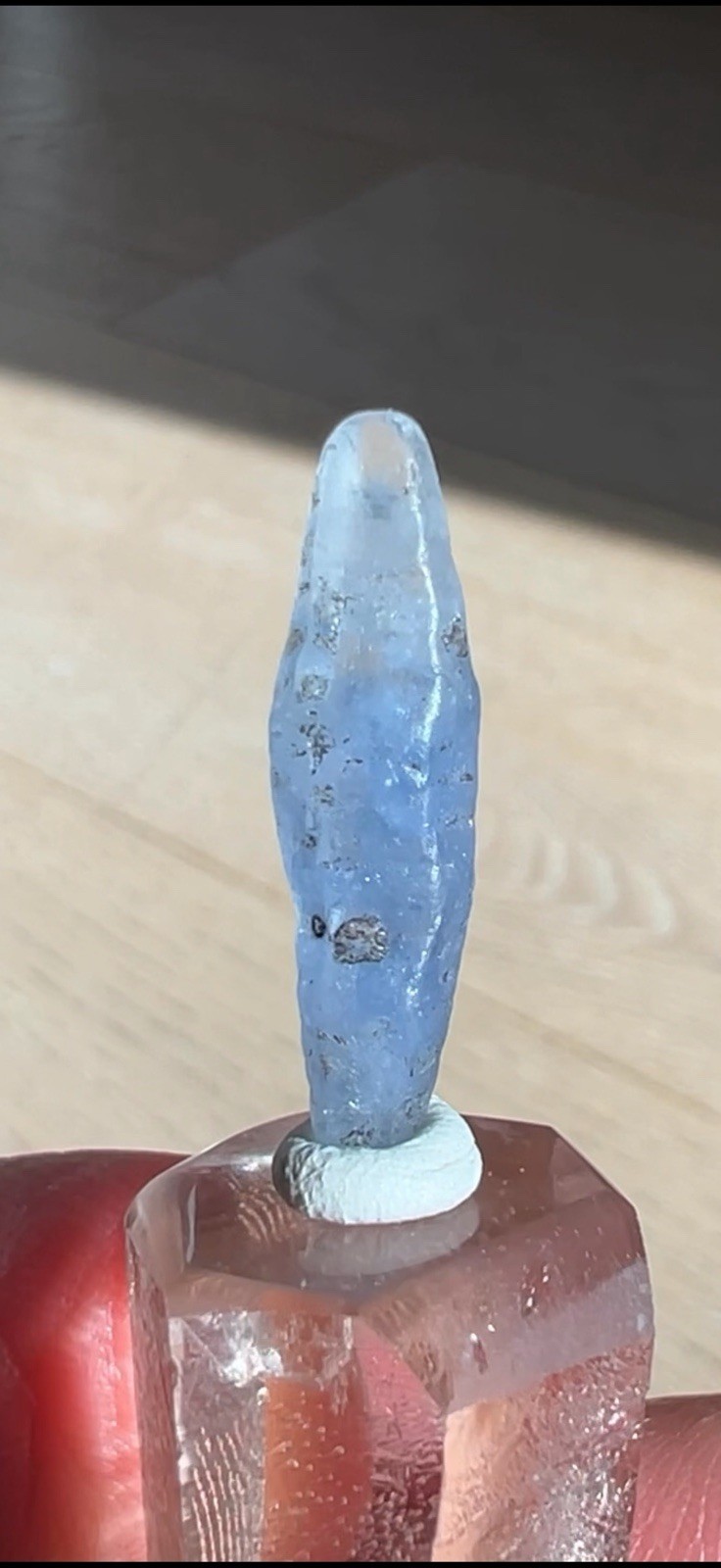 DT Sapphire Crystal