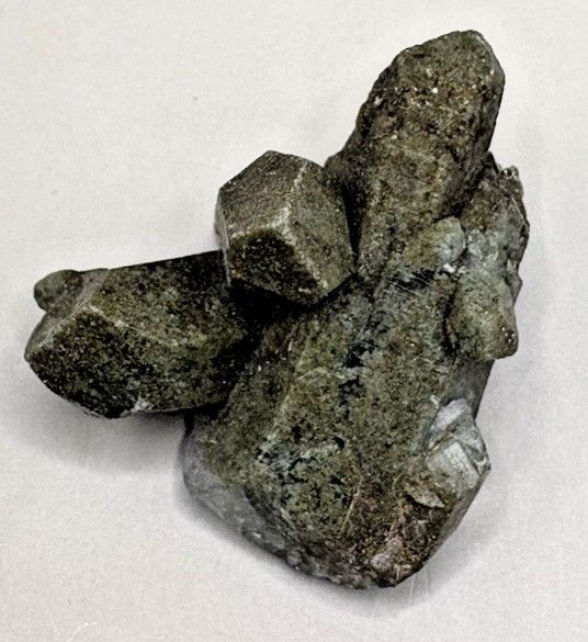 Natural Green Epidote Crystal Cluster Raw Mineral Specimen Collector Stone