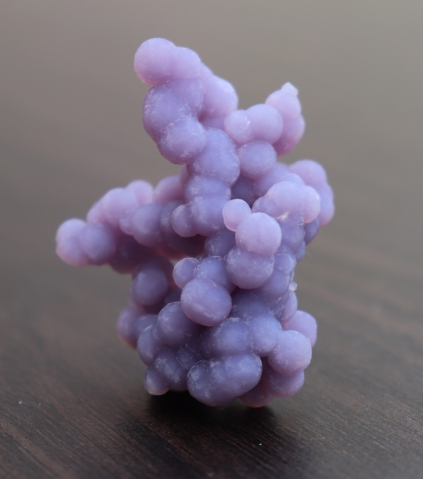 Grape Agate From Indonesia Satiny Purple Color WOW 4.6 cms (: