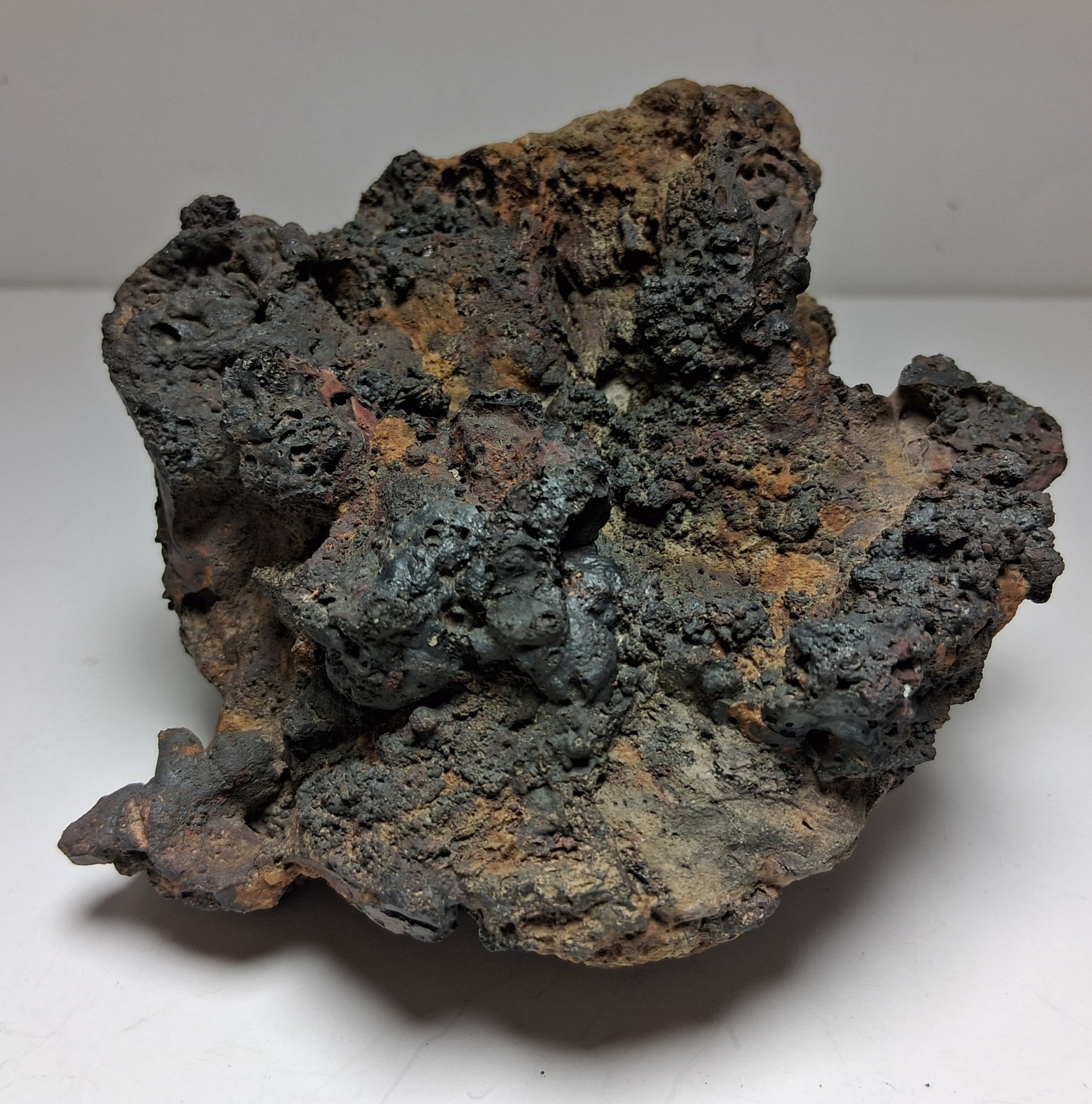 Large Vintage Iron Slag 1.5 pounds Magnetic Early 1900s 5″ x 5″ x 3″