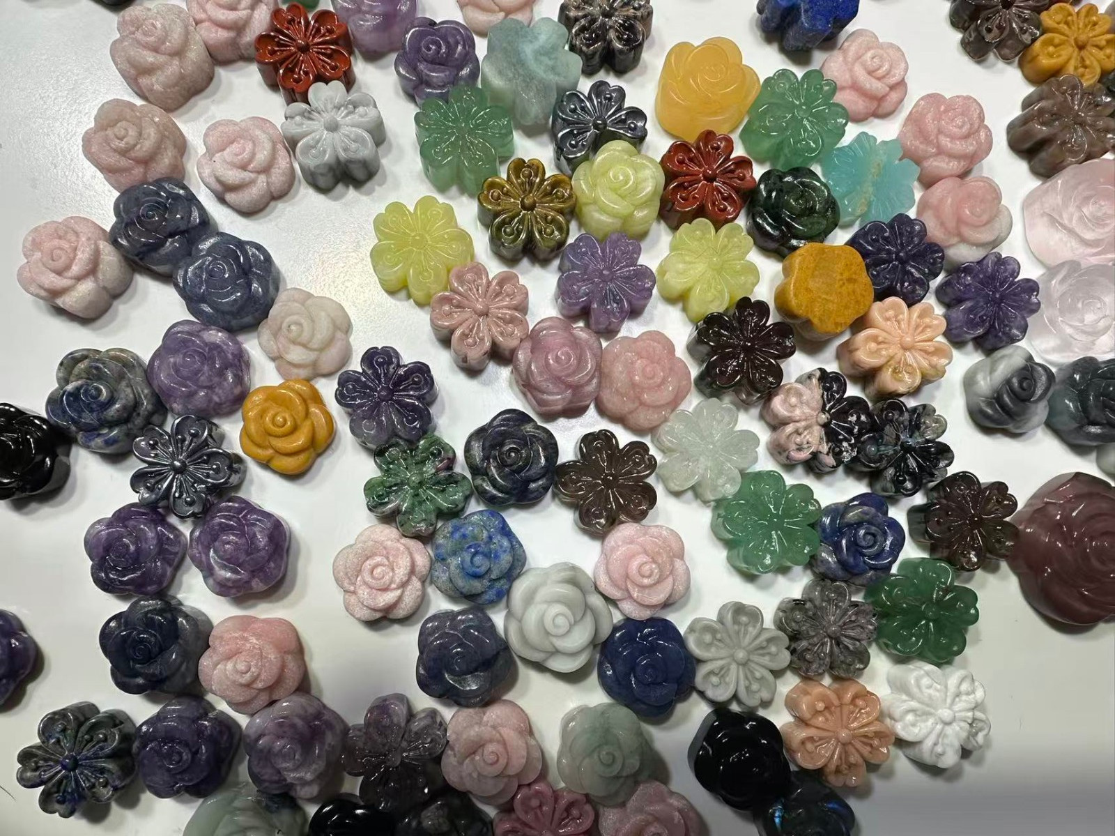 10pc Natural Mix Quartz Carved Flower Skull Crystal Reiki Healing Decor Random