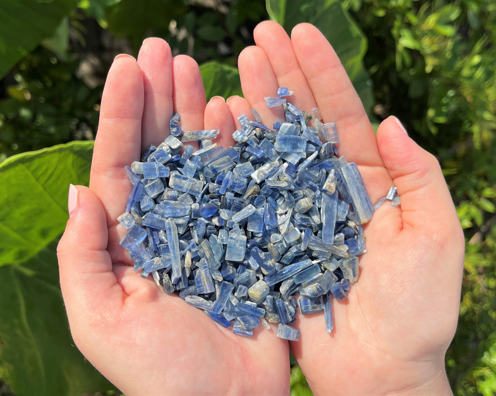 Blue Kyanite Semi Tumbled Gemstone Mini Chips 4-8 mm, ‘AAA’ Grade Wholesale Lots