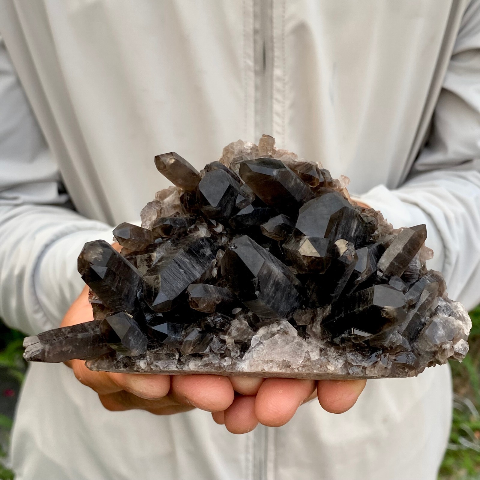 383G Natural smoky black quartz cluster crystal mineral specimen healing