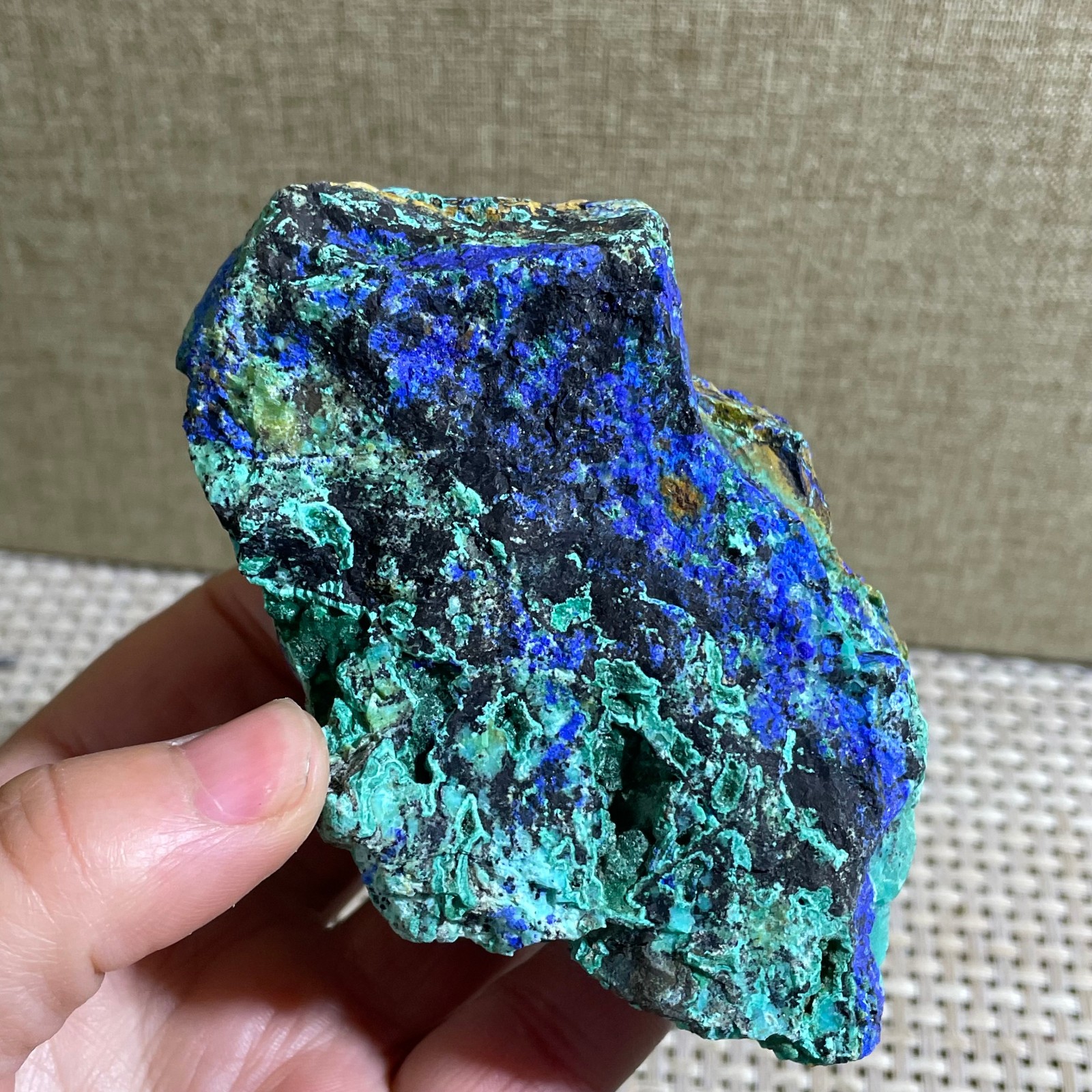 Restoration of Blue Copper Ore Quartz Crystal Mineral Samples 231g