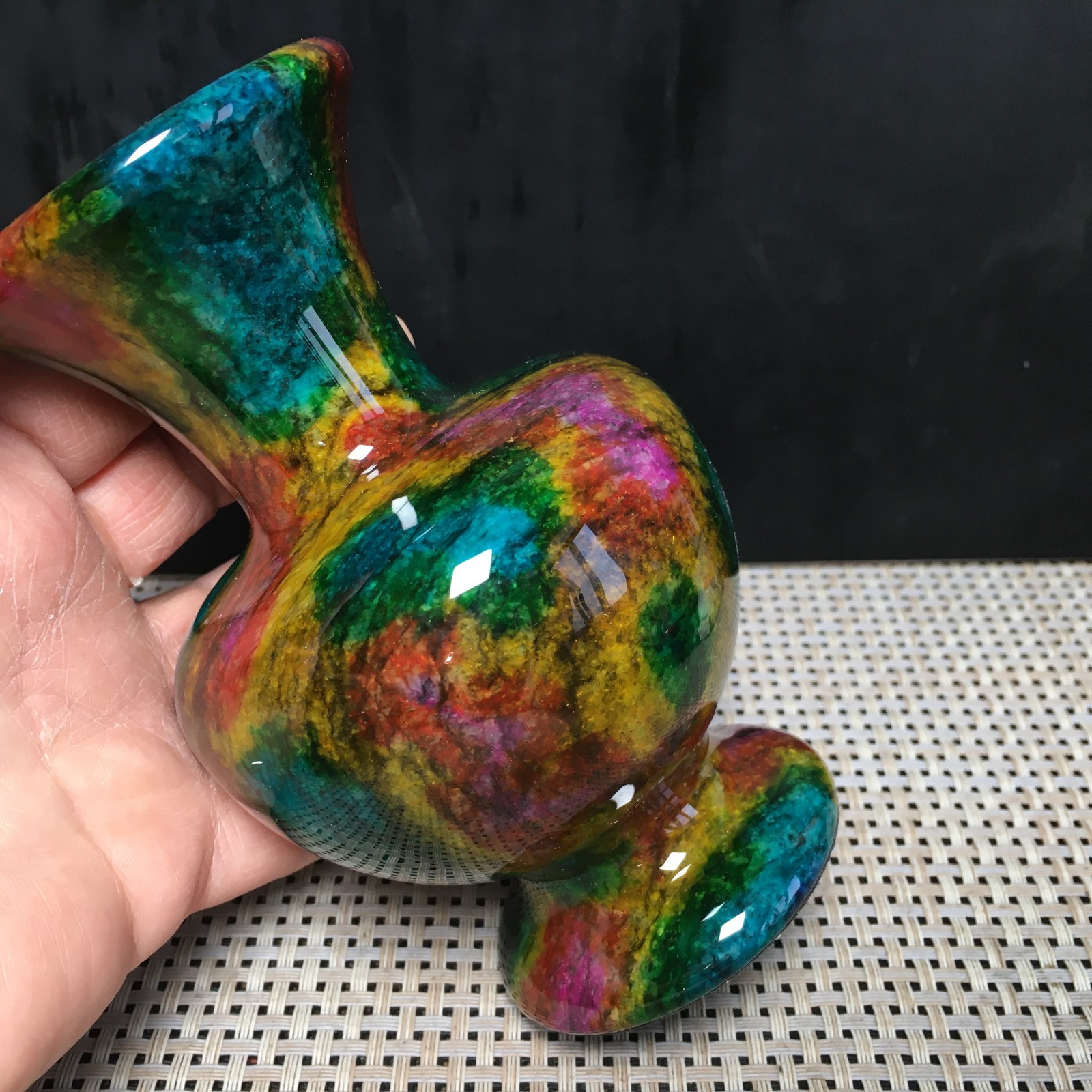 895g Natural “Seven Colors Jade” vase specimen -Taiwan China 02